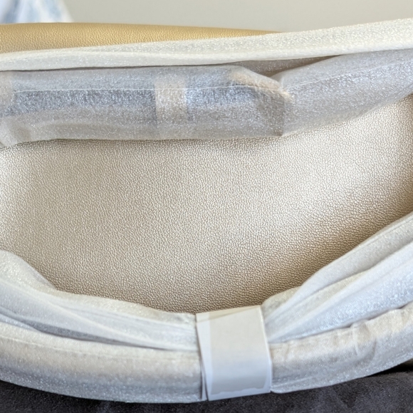 Coach Soft Pillow Tabby Shoulder Bag 18 Metallic Gold - Picture 6 of 8